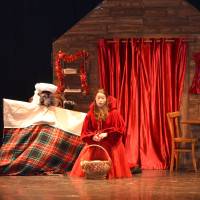 Le loup et le Petit Chaperon rouge - 2 avril 2025
