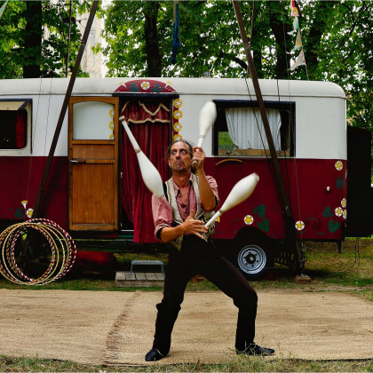 Le jongleur de Bruno Persello (Saint-Ouen l'Aumône)