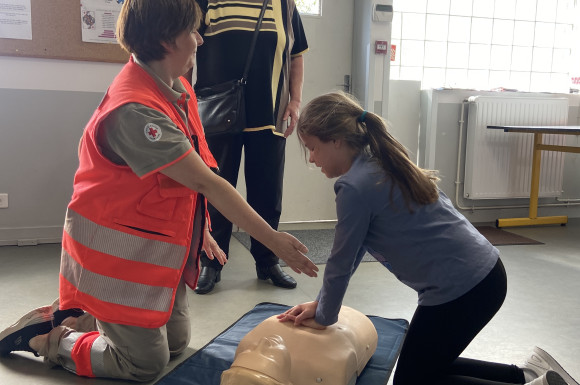 Formation intergénérationnelle 1er secours